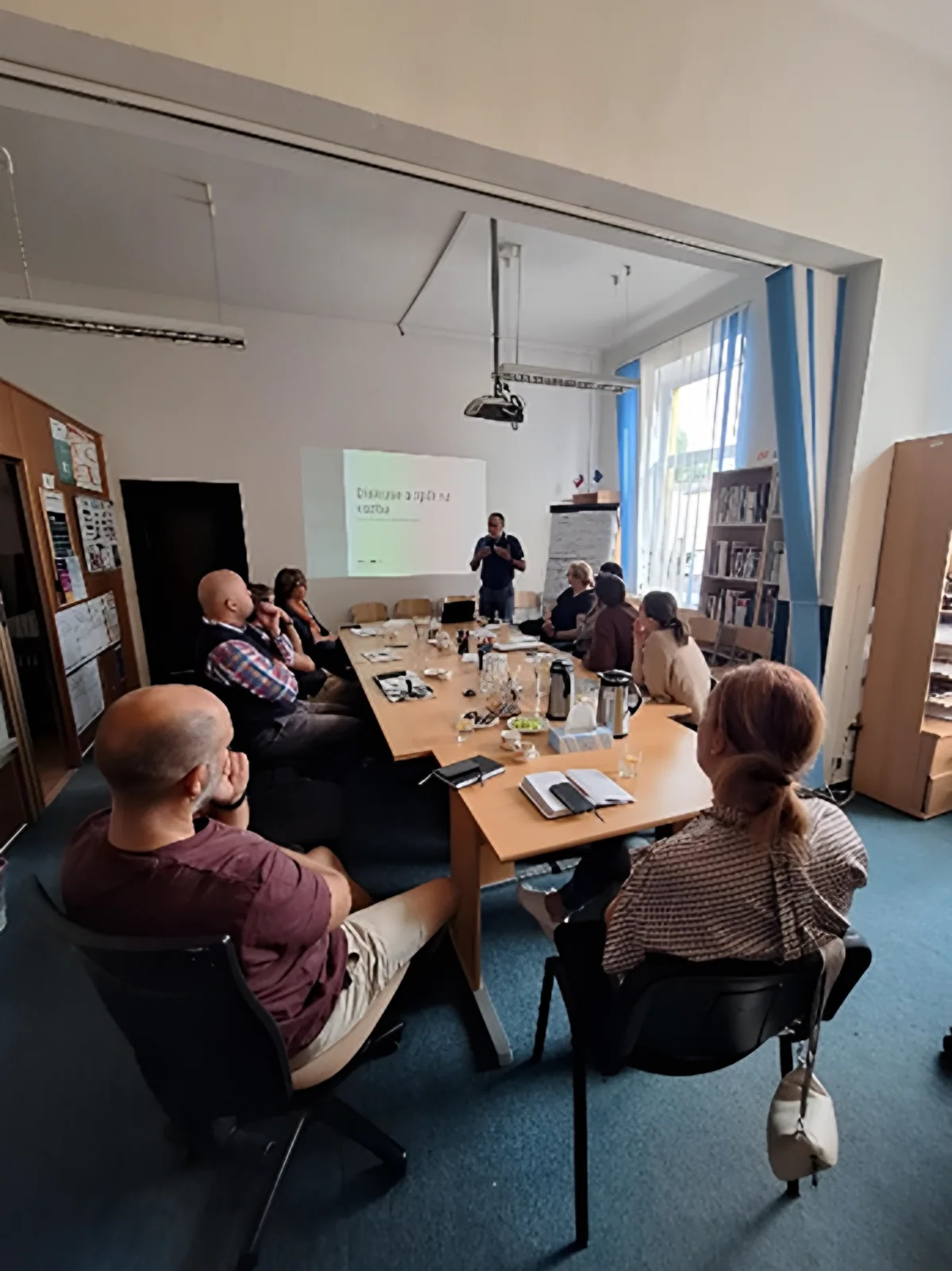 Intersectoral IWG Groups Connect Schools, Municipalities and Employers to Support Pupils' Careers